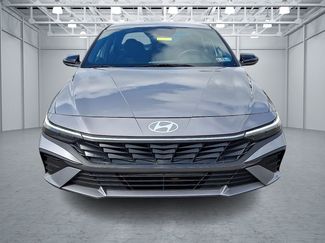 Certified 2025 Hyundai Elantra Sport FWD video 2