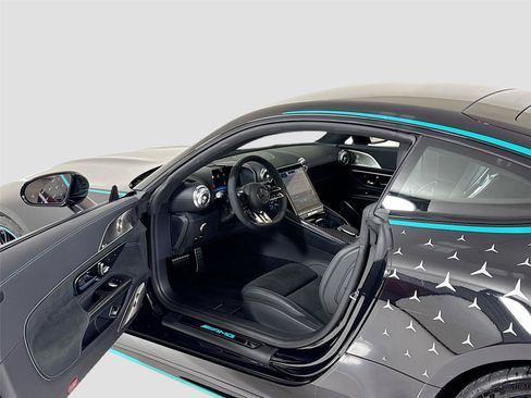 Used 2025 Mercedes-Benz AMG GT 63 image 12
