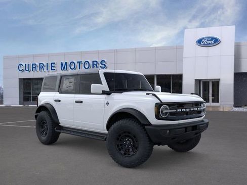 New 2026 Ford Bronco Outer Banks w/ Sasquatch Package image 7
