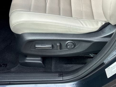 Certified 2023 Honda CR-V EX-L image 4