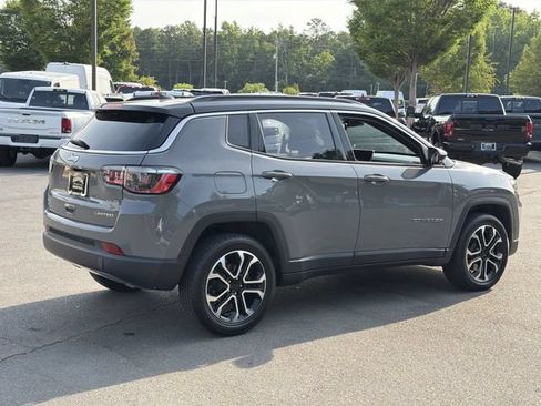 Used 2024 Jeep Compass Limited AWD/4WD image 12