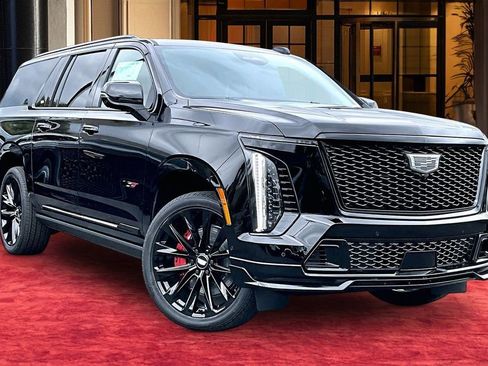 New 2026 Cadillac Escalade ESV V image 2