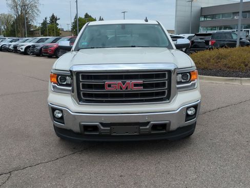 Used 2015 GMC Sierra 1500 SLT w/ SLT Crew Cab Value Package AWD/4WD image 3