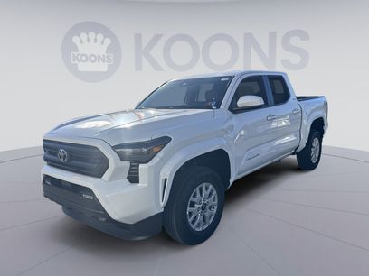 New 2025 Toyota Tacoma SR5
