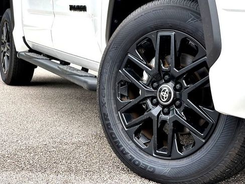 New 2025 Toyota Tundra Limited AWD/4WD image 2