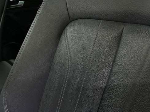 Used 2018 Audi Q5 2.0T Premium Plus w/ Premium Plus Package image 19