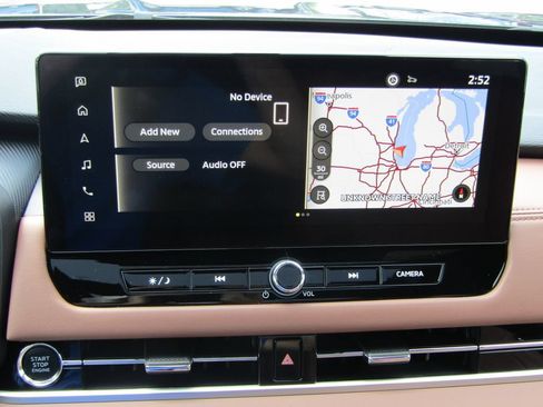 Used 2025 Mitsubishi Outlander SEL AWD/4WD image 24