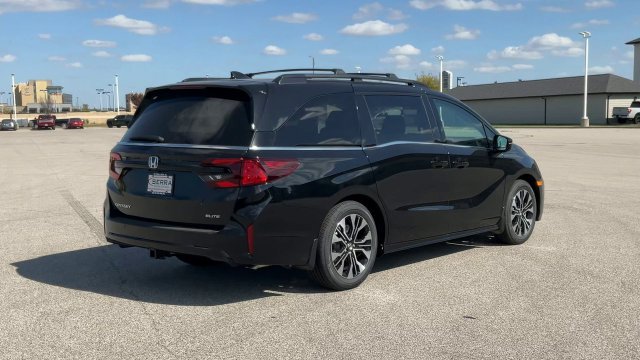 New 2026 Honda Odyssey Elite image 8