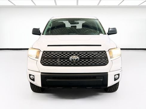 Used 2021 Toyota Tundra SR5 w/ SX Package RWD image 2