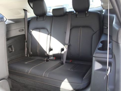 Certified 2025 MAZDA CX-90 3.3 Turbo w/ Select Package image 32