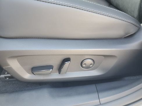 New 2026 Mitsubishi Outlander SE AWD/4WD image 13