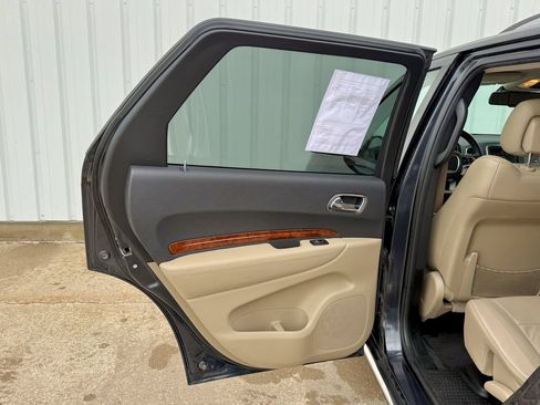 Used 2015 Dodge Durango Citadel w/ Technology Group AWD/4WD image 16