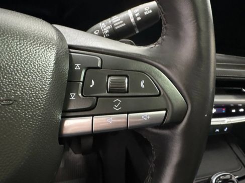 Used 2024 Cadillac XT4 Premium Luxury w/ Technology Package AWD/4WD image 25