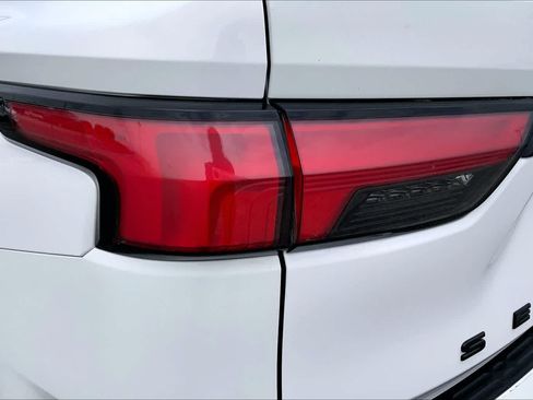 Certified 2025 Toyota Sequoia SR5 AWD/4WD image 28
