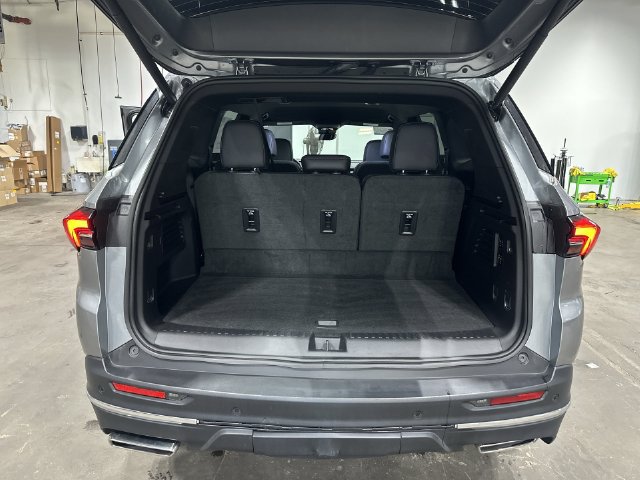 Used 2026 Buick Enclave Preferred w/ Power Package FWD image 25