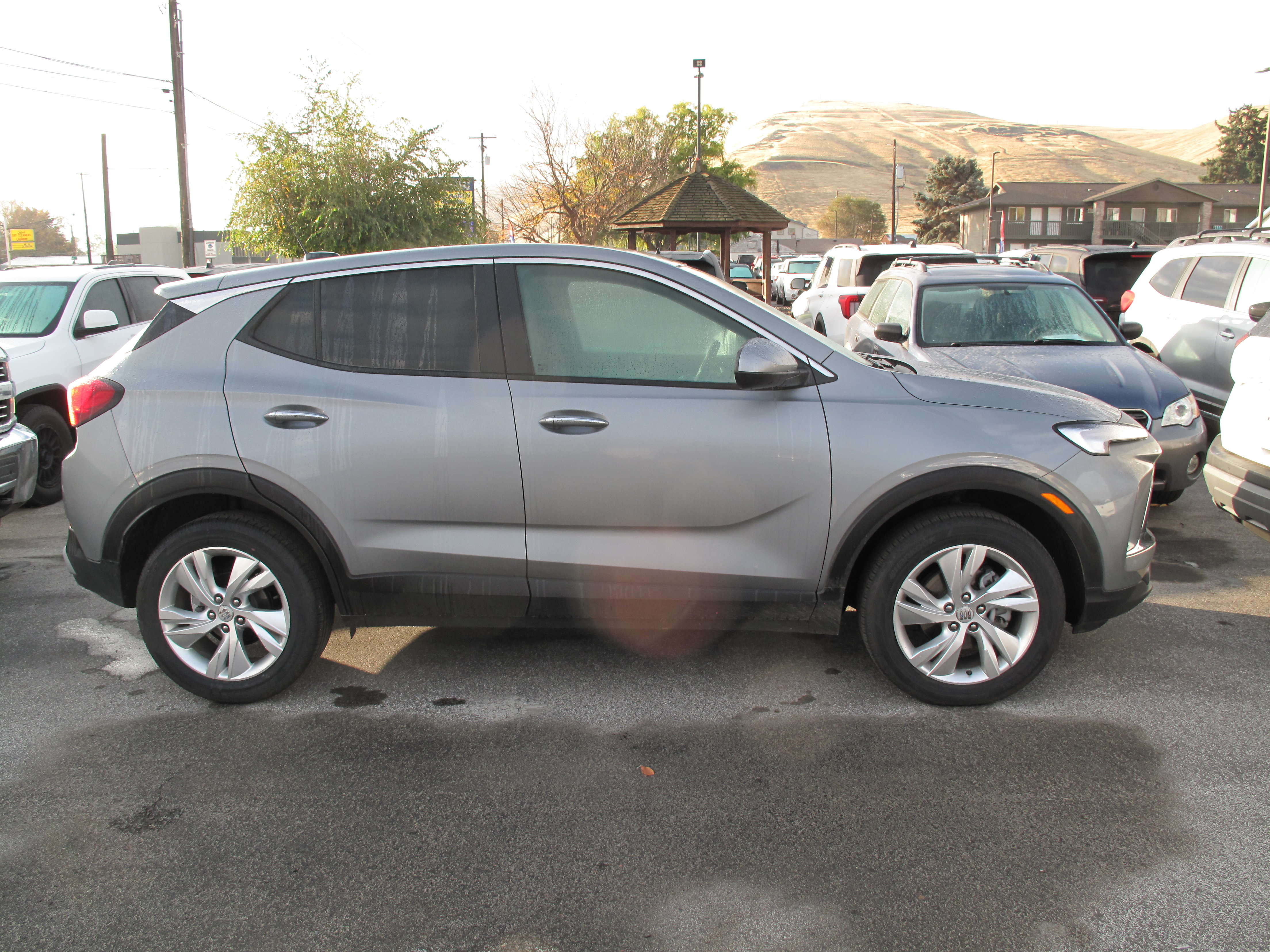 Used 2026 Buick Encore GX Preferred AWD/4WD image 2