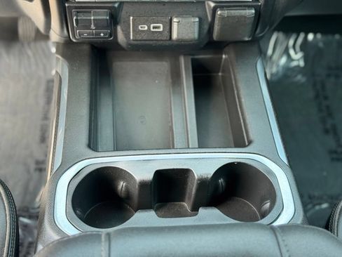 Used 2022 Chevrolet Silverado 2500 LTZ w/ Carhartt Edition AWD/4WD image 17
