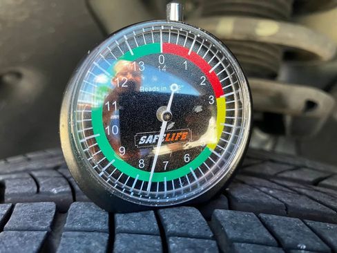 Used 2023 Kia Telluride S image 29