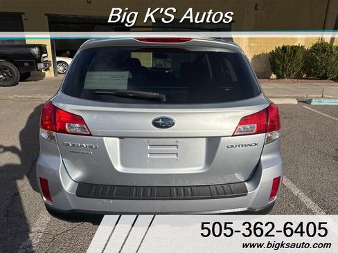 Used 2013 Subaru Outback 2.5i Premium image 4