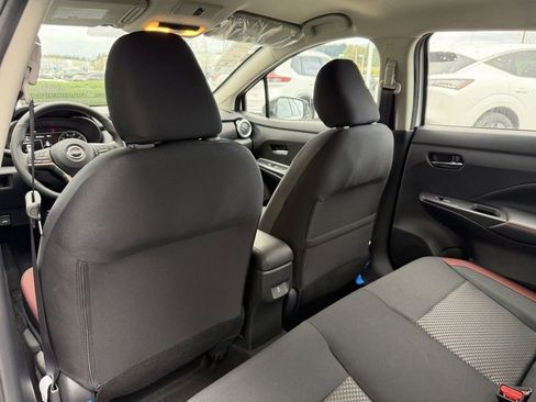 New 2025 Nissan Versa SR w/ Trunk Package image 30