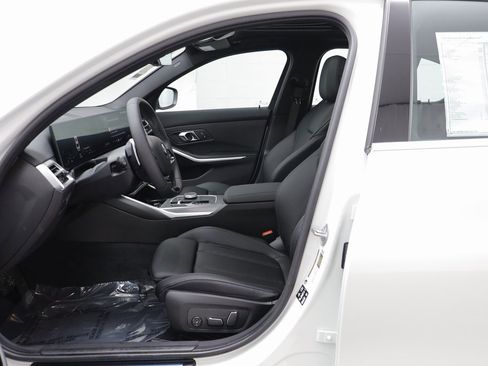 New 2026 BMW 330i xDrive 330i xDrive w/ Convenience Package image 5