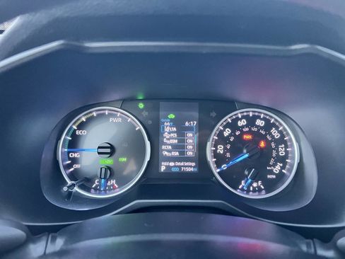 Used 2019 Toyota RAV4 LE image 22