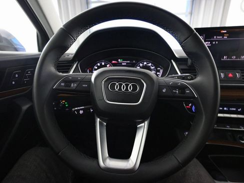Used 2023 Audi Q5 2.0T Premium image 19