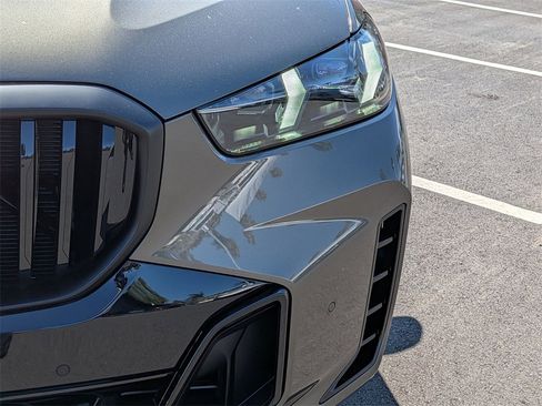 New 2026 BMW X5 sDrive40i image 20