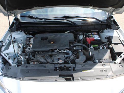 Used 2020 Nissan Altima 2.5 SR FWD image 14