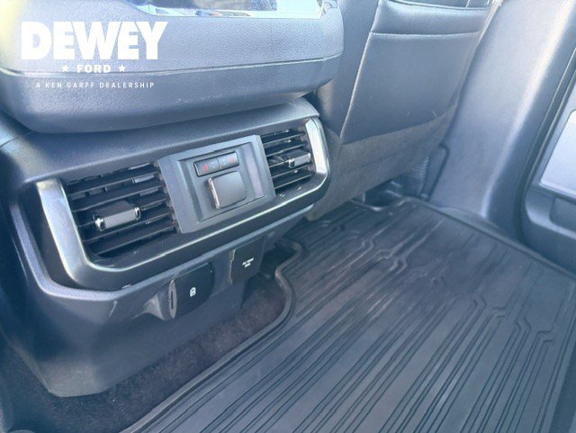 Used 2022 Ford F150 Lariat w/ Equipment Group 502A High AWD/4WD image 30