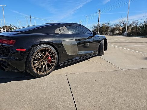 Used 2021 Audi R8 V10 w/ Panther Edition image 3