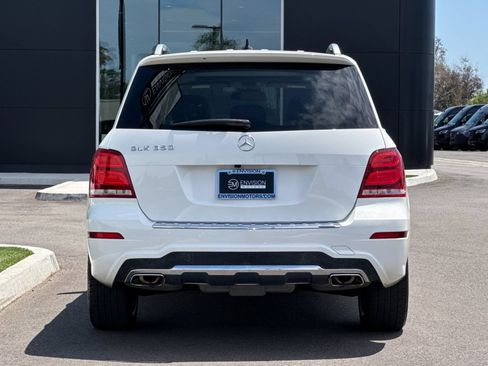 Used 2015 Mercedes-Benz GLK 350 2WD image 4