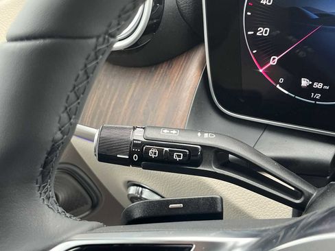 New 2026 Mercedes-Benz GLC 300 4MATIC image 34