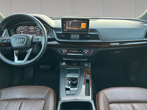 Used 2018 Audi Q5 2.0T Premium image 12