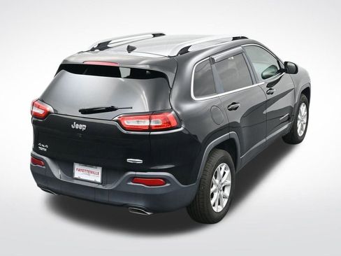 Used 2016 Jeep Cherokee Latitude image 25