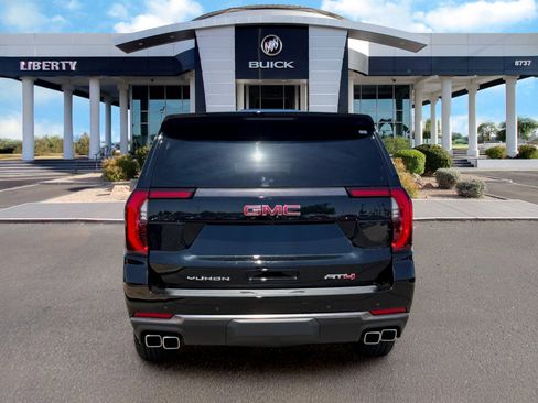 Used 2025 GMC Yukon AT4 Ultimate AWD/4WD image 5