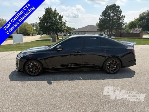 Used 2024 Cadillac CT4 V Blackwing w/ Carbon Fiber 1 Package RWD image 3