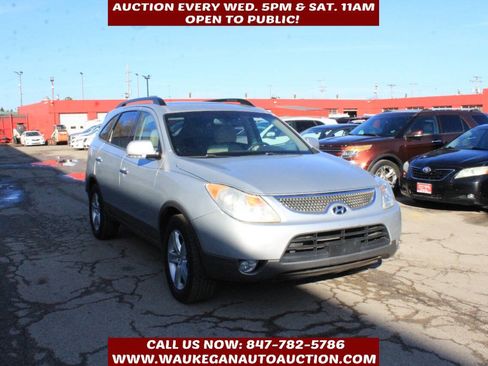 Used 2011 Hyundai Veracruz Limited w/ Navigation Pkg 3 image 3