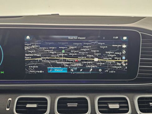 Used 2023 Mercedes-Benz GLS 580 4MATIC image 34
