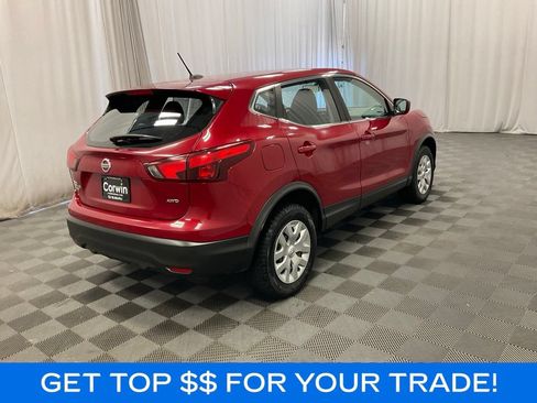 Used 2018 Nissan Rogue Sport S AWD/4WD image 3