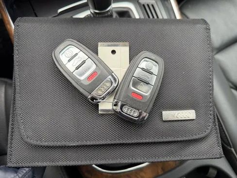 Used 2011 Audi Q5 3.2 Prestige image 12