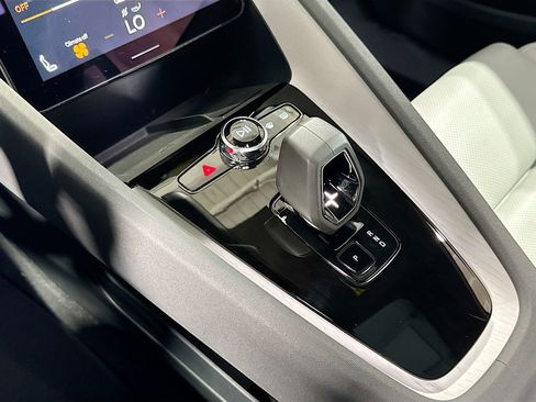 Used 2024 Polestar Polestar 2 image 18