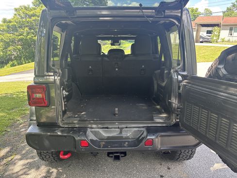 Used 2021 Jeep Wrangler Unlimited Rubicon AWD/4WD image 5