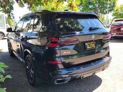 Used 2024 BMW X5 xDrive40i w/ M Sport Package AWD/4WD image 5