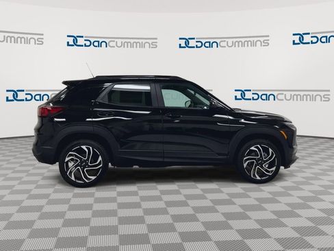 New 2026 Chevrolet TrailBlazer RS w/ Convenience Package AWD/4WD image 9