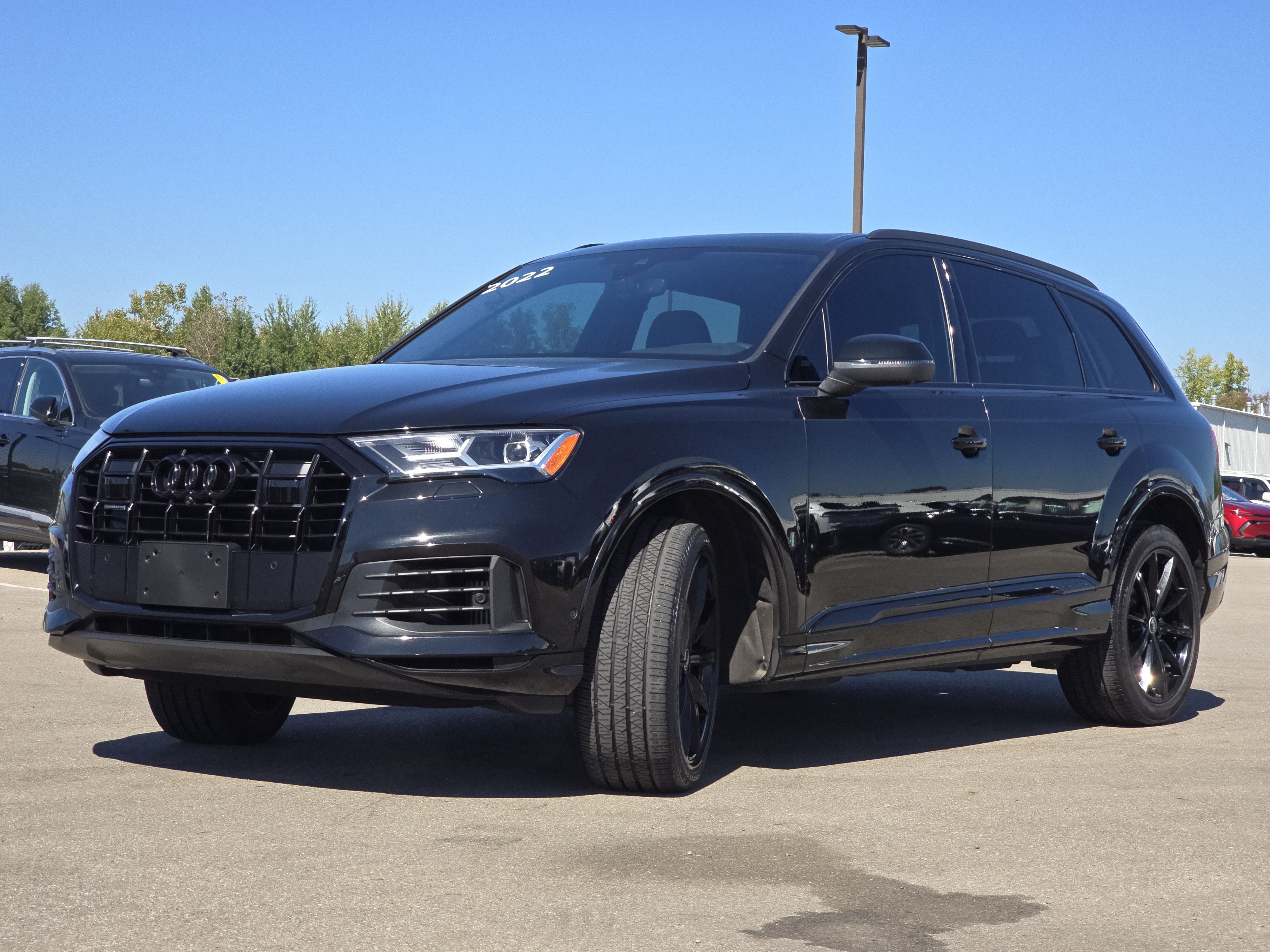 Used 2022 Audi Q7 3.0T Premium Plus w/ Premium Plus Package AWD/4WD image 3