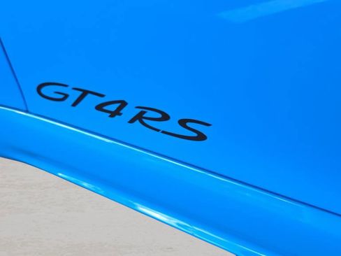 Used 2023 Porsche 718 Cayman GT4 RS w/ Weissach Package RWD image 17