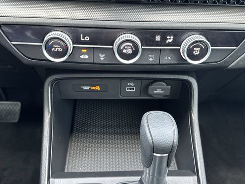 Used 2024 Honda CR-V LX image 23
