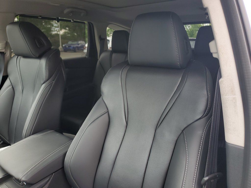 Certified 2026 Acura MDX w/ Technology Package FWD image 18