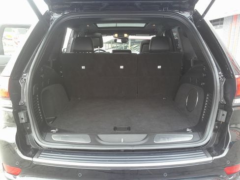 Used 2019 Jeep Grand Cherokee Limited X image 19